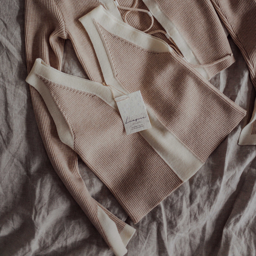 Munich.with.us x Liapure - Essential Cropped Rib Knit Top