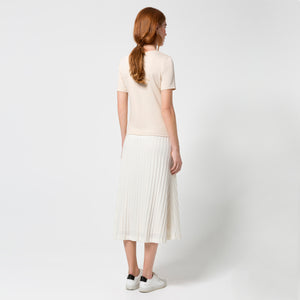 Liapure Rounded V-Neck Tee