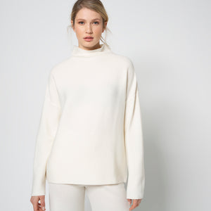 Essential Knit - Creme White