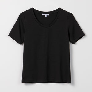 Liapure Rounded V-Neck Tee