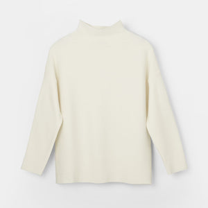 Essential Knit - Creme White